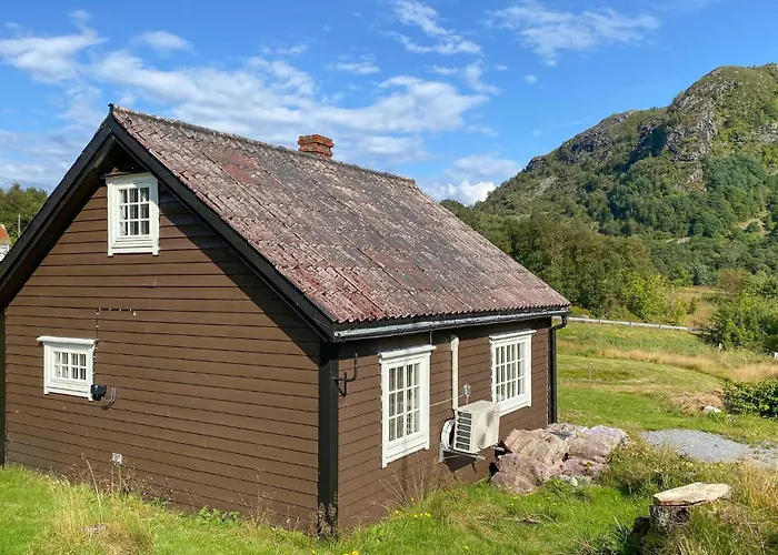 1 Bedroom Beautiful In *